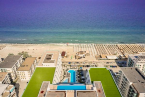 Royal - Infinity Pool & Spa Resort